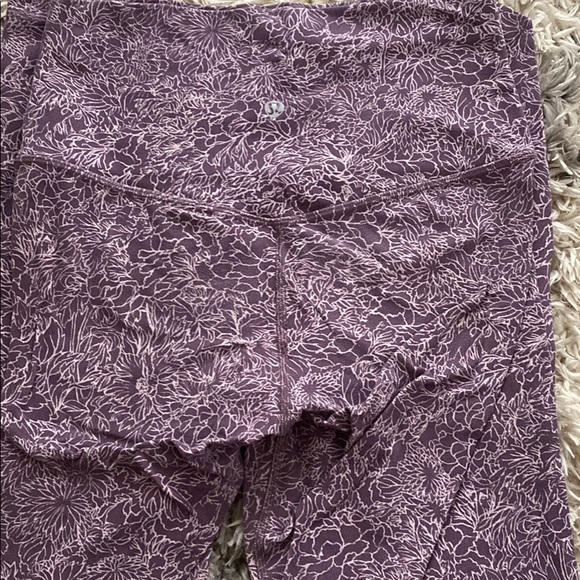 Lulu lemon!! - Picture 9 of 10